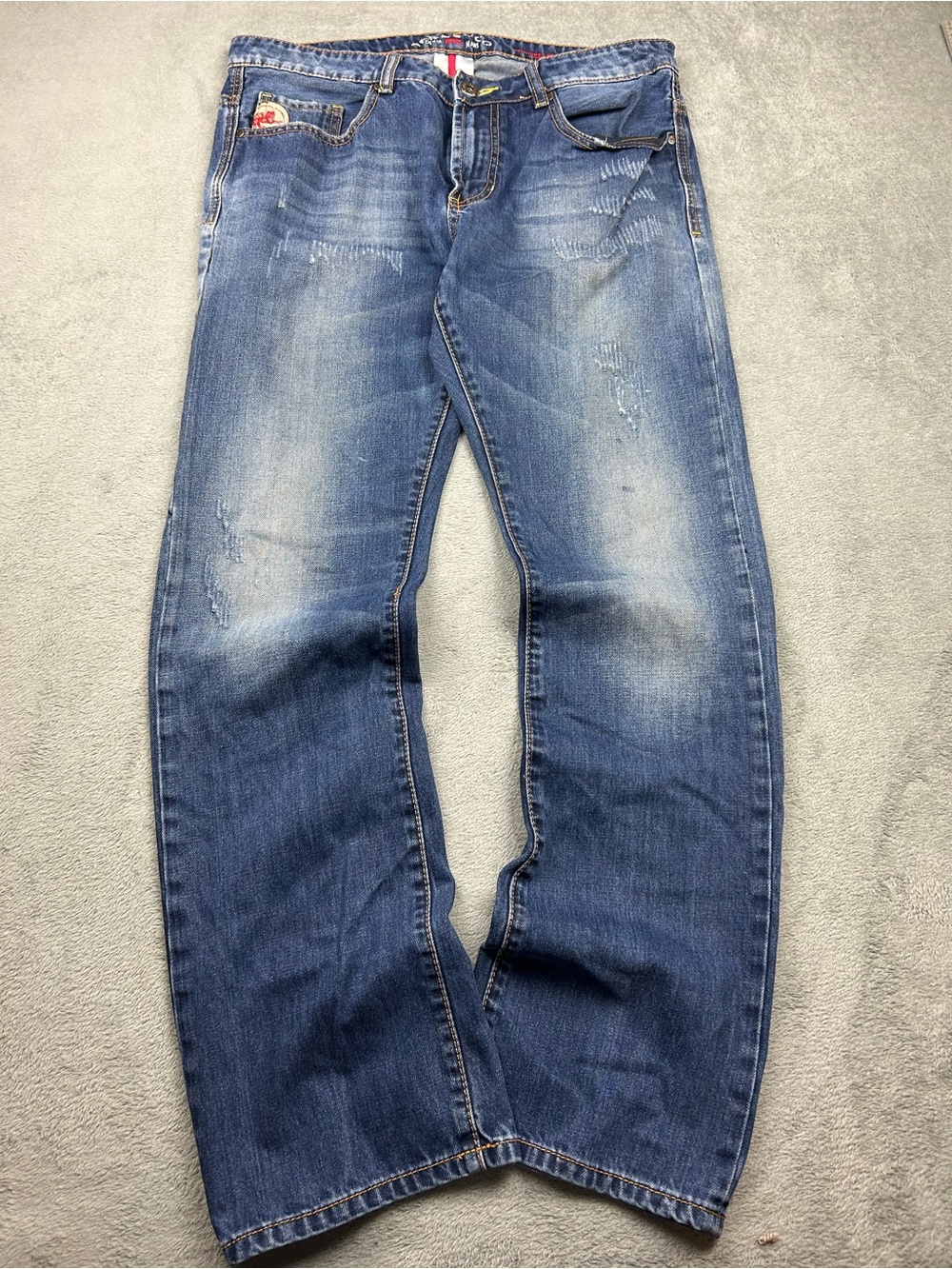 Men’s Straight Cut Parasuco Jeans - Picture 3 of 8